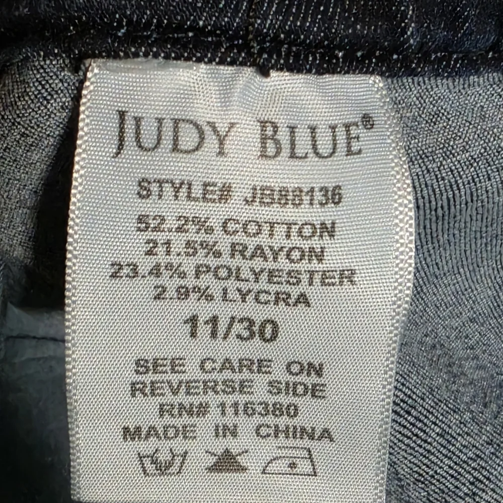 JUDY BLUE Pull On Super Flare Jeans Womens Size 11/30 Blue High Rise Stretch - Picture 8 of 9